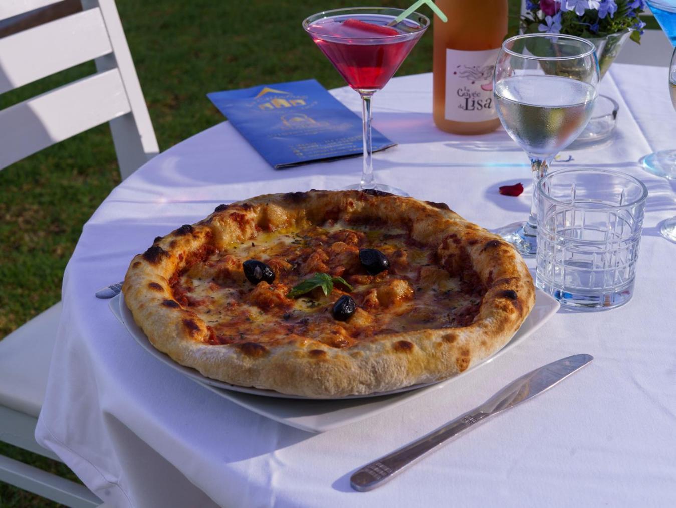 Villa Marco Au Jardin Des Senteurs El Ain 外观 照片