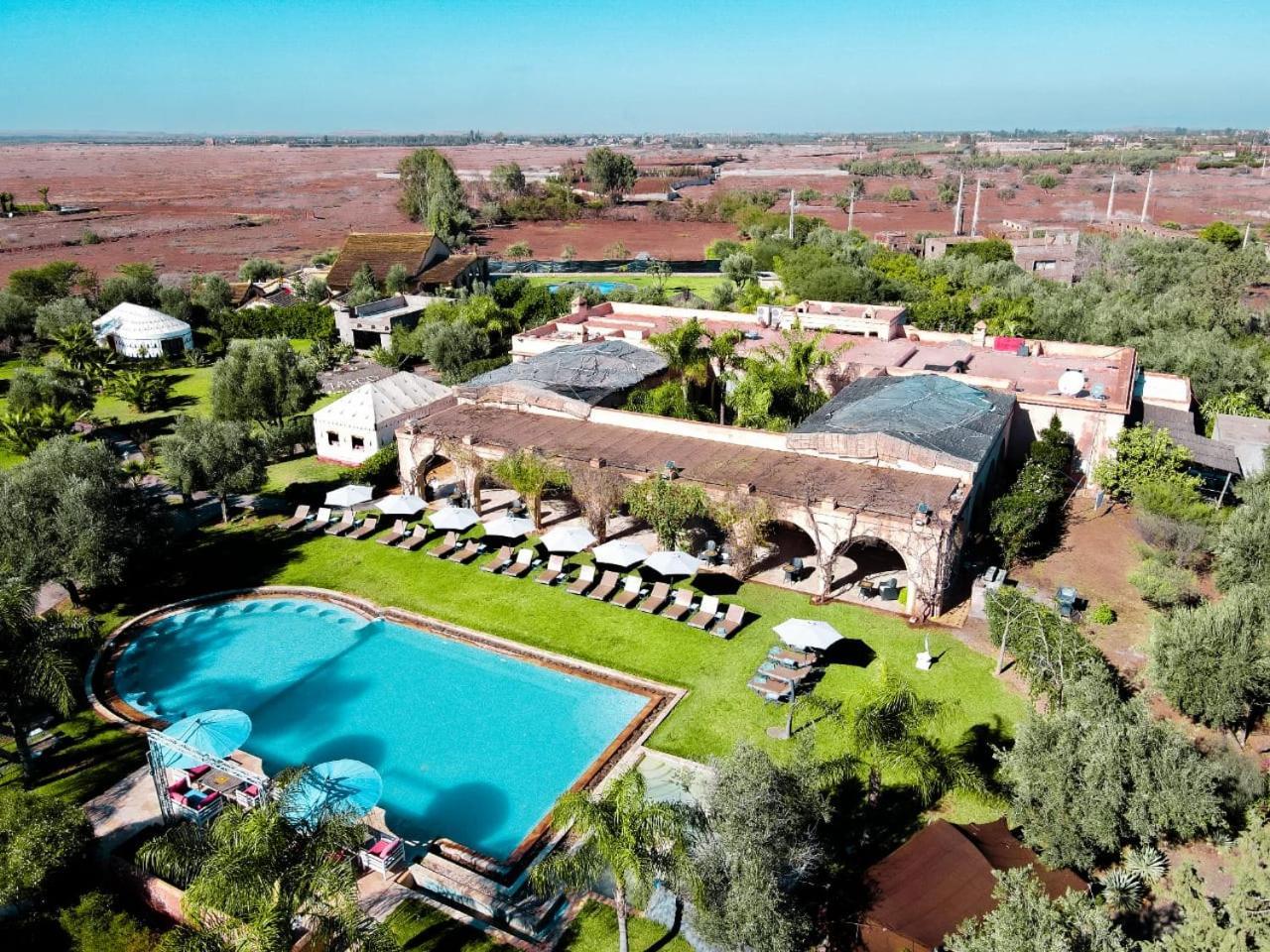 Villa Marco Au Jardin Des Senteurs El Ain 外观 照片