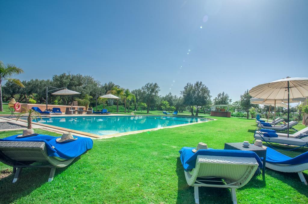 Villa Marco Au Jardin Des Senteurs El Ain 外观 照片