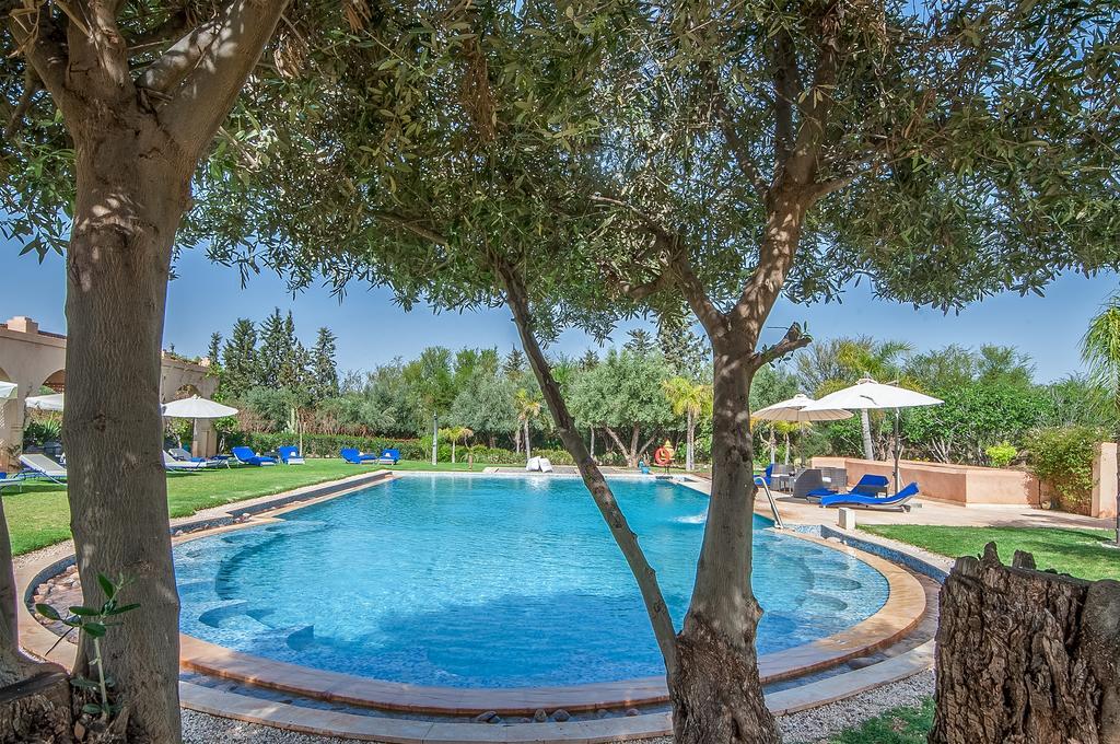 Villa Marco Au Jardin Des Senteurs El Ain 外观 照片
