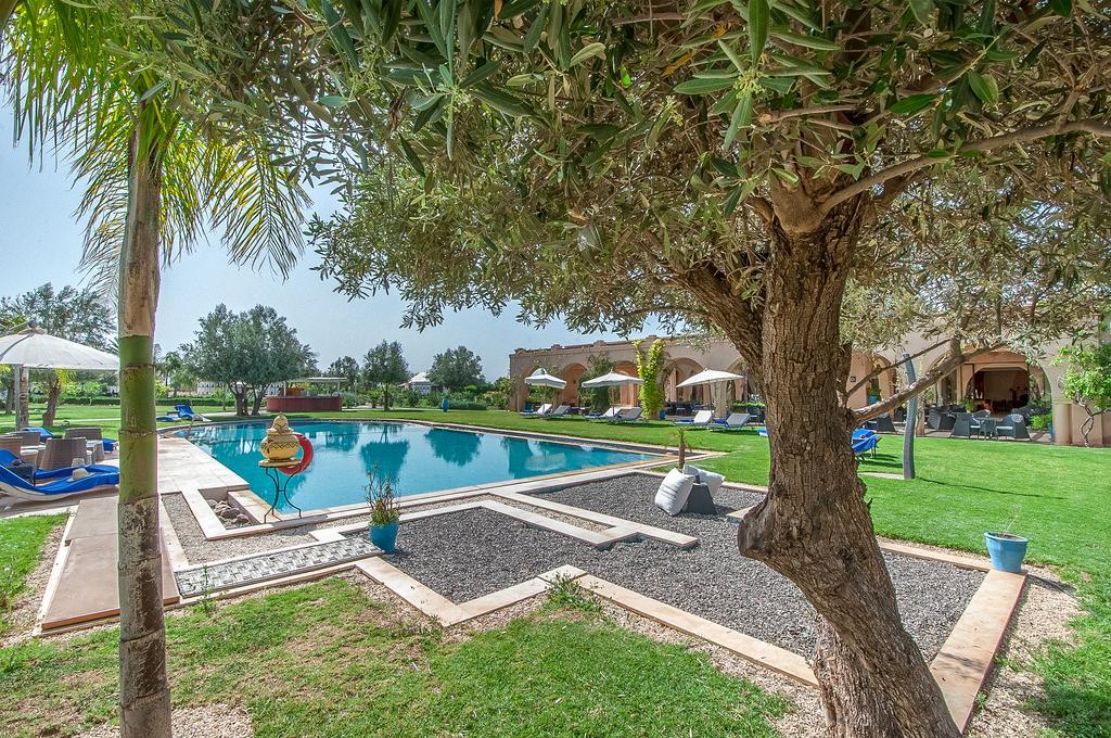 Villa Marco Au Jardin Des Senteurs El Ain 外观 照片