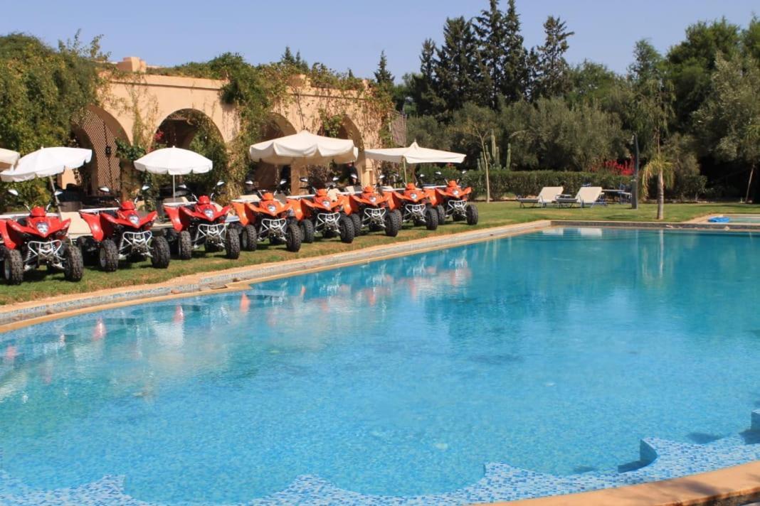 Villa Marco Au Jardin Des Senteurs El Ain 外观 照片